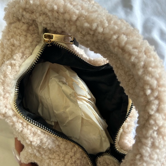 PLT Beige Borg Ruched Shoulder Bag - Picture 5 of 5